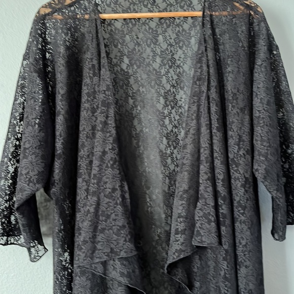 LulaRoe lace long cardigan - Picture 4 of 6